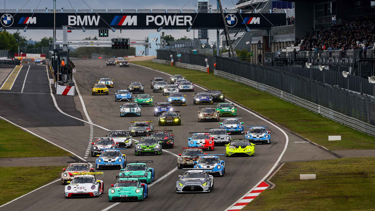 Nordschleife racing in XXL format: the 2025 calendar is here | ADAC